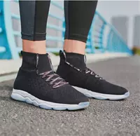 Authentic Li Ning 2018 mùa đông mới không giới hạn một mảnh dệt cao thoáng khí nam và nữ đệm giày đào tạo AFJN009 - Giày thể thao / Giày thể thao trong nhà giày sneaker nike