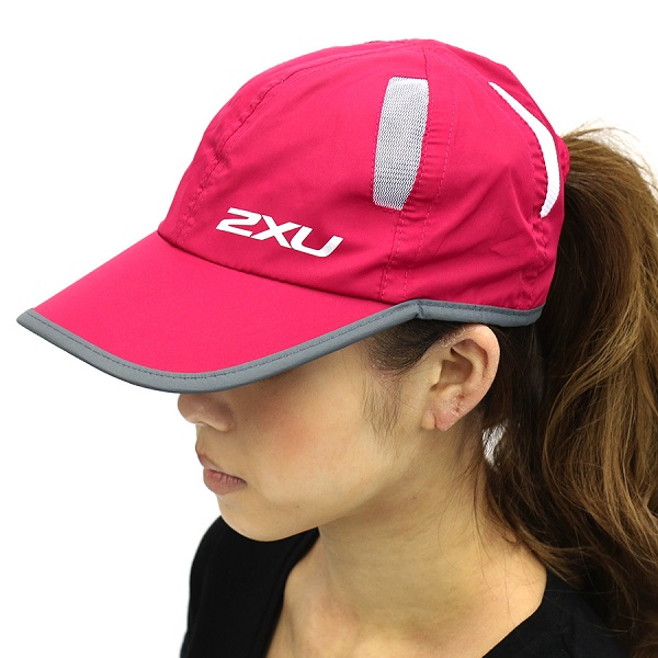 2xu running hat