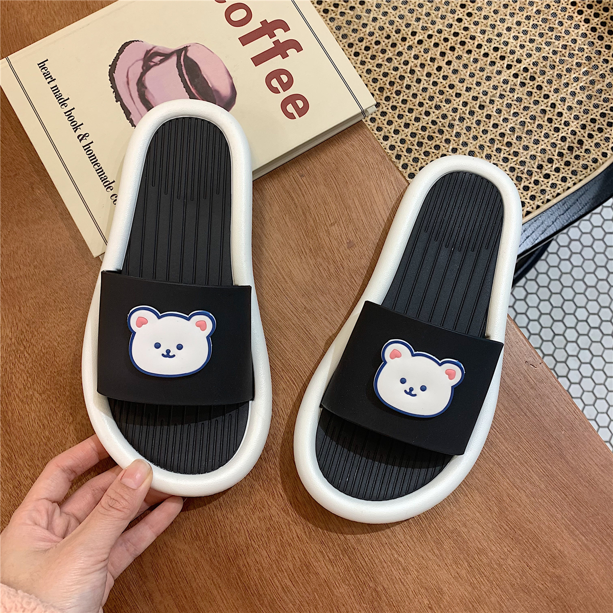 BlackSliver lovely Cartoon slipper female summer ins Girlish heart household non-slip Deodorization lovers Thick bottom Sandals Wear out