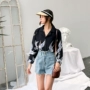 [Làm đẹp bưởi] Mùa hè 2018 phiên bản Hàn Quốc mới của áo sơ mi rộng rãi kiểu Hồng Kông áo sơ mi dài tay chống trượt áo sơ mi đen