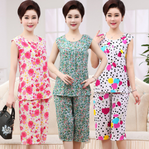 Phụ nữ trung niên của mùa hè bông lụa phù hợp với quần áo nhà mẹ cài đặt không tay đồ ngủ cotton mùa hè lỏng hai mảnh