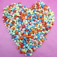 Красочные конфеты цветные звезды готовый продукт