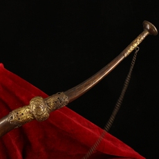 Винтажные предметы обихода из золота 金器，西藏收老纯铜纯手工打造龙头号