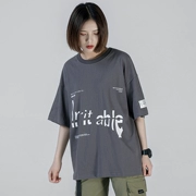 Quần áo nữ trung tính đẹp trai | Nhật Bản in chữ retro rơi tay áo lỏng lẻo tay áo năm điểm áo thun học sinh mùa hè - Áo phông