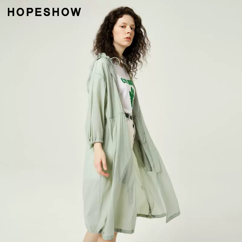 HOPESHOW Tay áo màu đỏ Mùa xuân Mới của phụ nữ Dây rút vai Vai áo trùm đầu Kem chống nắng Áo gió 89119110706 - Trench Coat