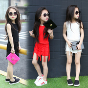 2018 mùa hè mới của Hàn Quốc trẻ em cá tính giản dị tua dài cotton không tay vest T-shirt + quần short phù hợp với