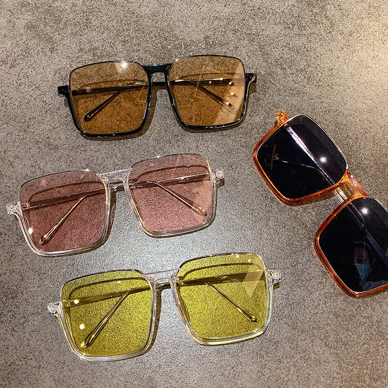 ins แว่นตาป้องกันรังสียูวี แว่นตากรอบใหญ่สไตล์เกาหลีย้อนยุค สวยเก๋ไม่เหมือนใคร 韩版复古ins大框显瘦太阳眼镜个性半框方形圆脸茶色防紫外线墨镜 ins แว่นตาป้องกันรังสียูวี แว่นตากรอบใหญ่สไตล์เกาหลีย้อนยุค สวยเก๋ไม่เหมือนใคร