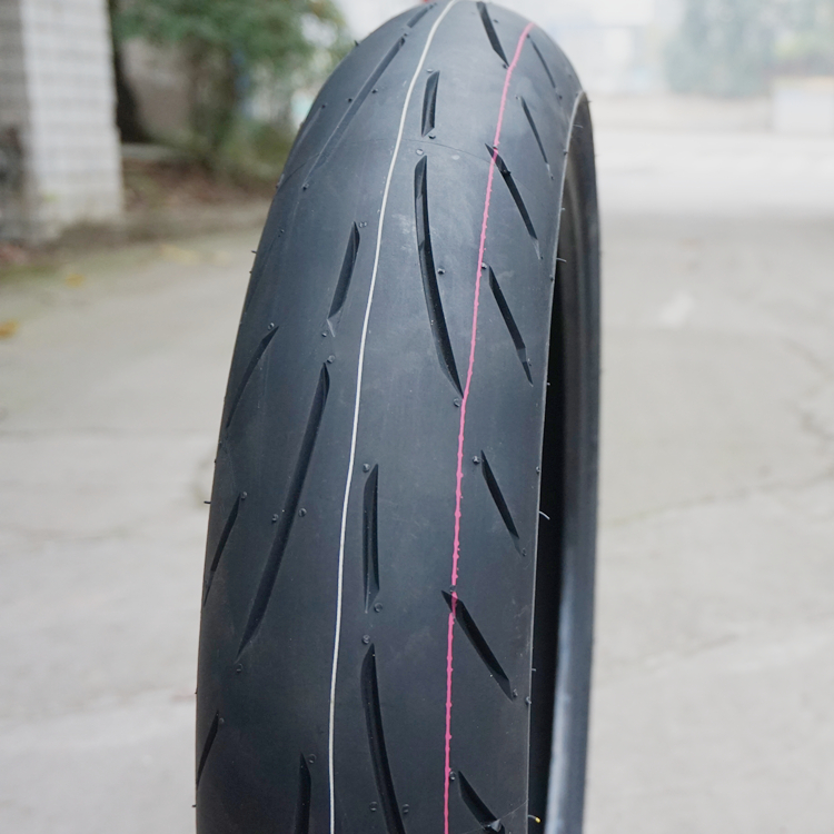 110 / 70Zr17 Semi Hot Melt Radial Vacuum FurnaceCheng Yuan steel wire Radial tire 110 / 120 / 140 / 150 / 160 / 180 / 55 / 60 / 70ZR17 inch Sports car tyre
