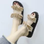 Hàn quốc phiên bản của ren ~ chic phong cách Hàn Quốc tính khí mềm nút chai sinh viên đơn giản phẳng dưới nền tảng dày dép nữ mùa hè sandal bitis nữ