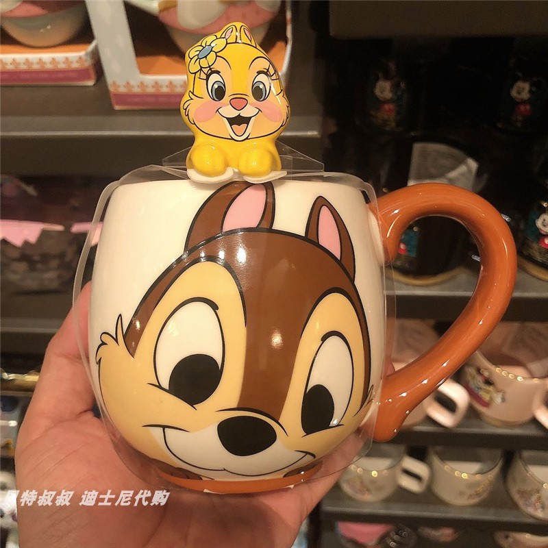 Kitty With SpoonShanghai Disney Purchasing agent Mickey Minnie Aisha Vigny Donald Duck Steve lovers ceramics Mug Water cup