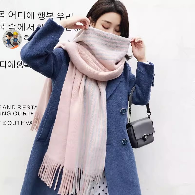 Pink plus gray fine lines