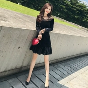 Váy đen bó eo thon gọn chất liệu ren nhung retro mùa thu 2019 mới váy đen nhỏ - Sản phẩm HOT