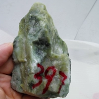 Натуральная природная руда из нефрита, украшение в руку, 397 грамм