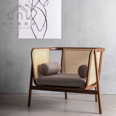 Диван из ротанга