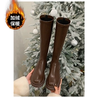 Коричневый бархат