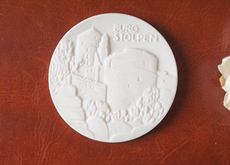 Украшения на шею a欧洲德国 梅森burg stolpen瓷质浅浮雕纪念章20.1克