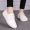 Giày nữ nhỏ màu trắng mùa thu 2017 phiên bản mới của Hàn Quốc của giày nữ hoang dã đế bằng với giày vải đế bằng da trắng