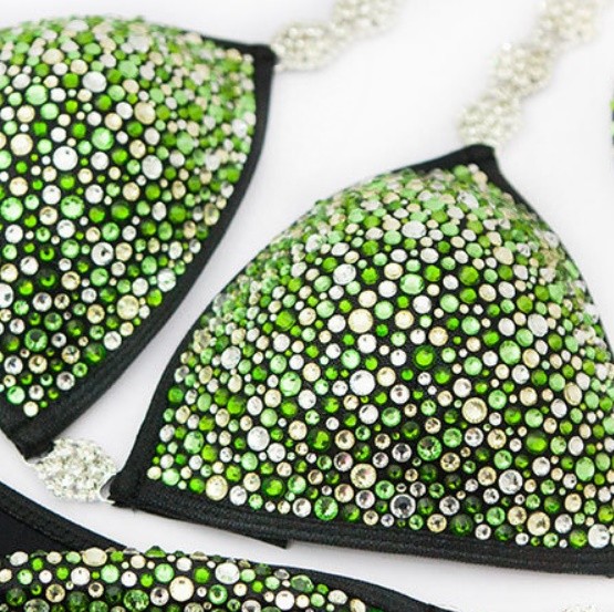 Сексуальный раздельный купальник, США