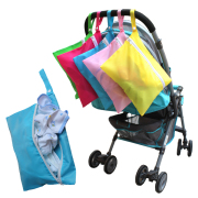 Đa chức năng xác ướp túi lót túi chia túi quần áo bẩn túi xe đẩy em bé treo túi em bé cung cấp tã túi lưu trữ