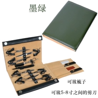 8 -заполненная пряжкой свиньи зеленая полоса расчесывание