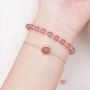 Dâu tây tự nhiên pha lê bracelet nữ Hàn Quốc phiên bản của cá tính đơn giản hồng pha lê lừa peach chuyển hạt bracelet món quà sinh nhật vòng cặp