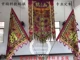 Главный флаг с двумя треугольными флагами