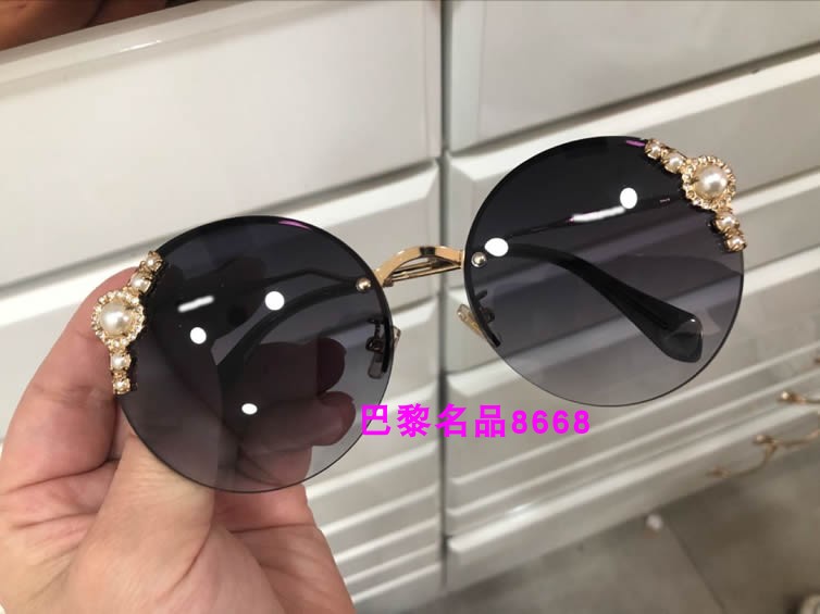 Picture 8 & No Frame2018 European and American fashion luxurious grace Foreign style high-end gorgeous Inlaid diamond Nail bead female tide Round frame Sunglasses Sunglasses