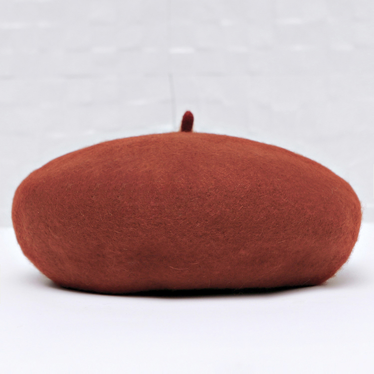 Brick red (rust red)