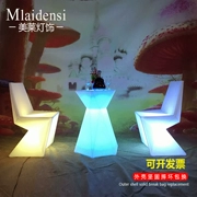Đồ nội thất được chiếu sáng Bàn ghế thời trang kết hợp sáng tạo Bàn rượu đầy màu sắc hoạt động ngoài trời kết hợp đồ nội thất bàn cà phê ktv - Giải trí / Bar / KTV