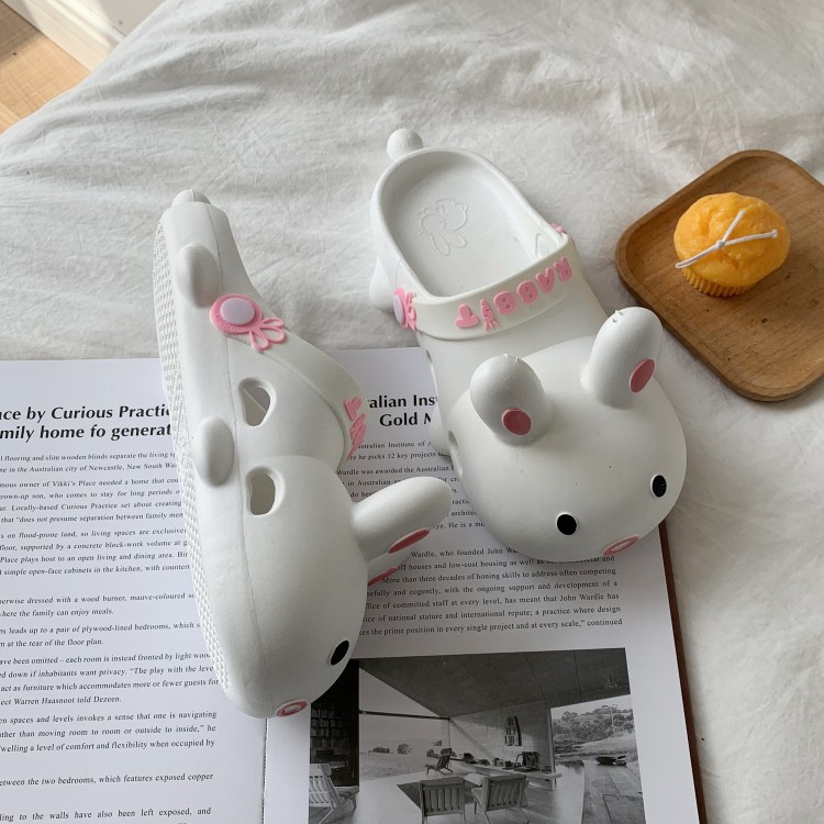 WhiteHarajuku lovely Girlish heart Cartoon rabbit sandals  Ins wind student Versatile soft sole Wear out reverent Sandals tide