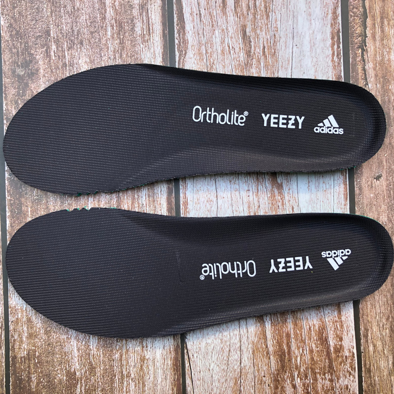 A Pair In BlackAdaptation YEEZY Coconut 500 Insoles Kanye Coconut 700 Insoles rice ash Salt white carbon black men and women Insoles Original