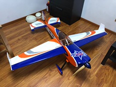 Самолет на дистанционном