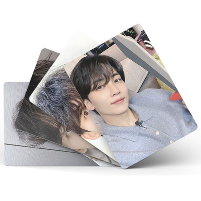 taobao agent Yin Jinghan's small card box is equipped with 50 Jeonghan Seventeen members laser LOMO card postcards