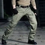 Q-CQB bóng tối đa túi quần yếm quần áo nam quân đội quần áo huấn luyện quần ngoài trời quần quân sự chiến đấu quần chiến thuật - Những người đam mê quân sự hàng may mặc / sản phẩm quạt quân đội giày cao cổ quân đội