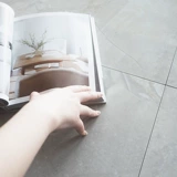 Маленькая матч плитка простая натуральная ветра полная глазурь на стенах.