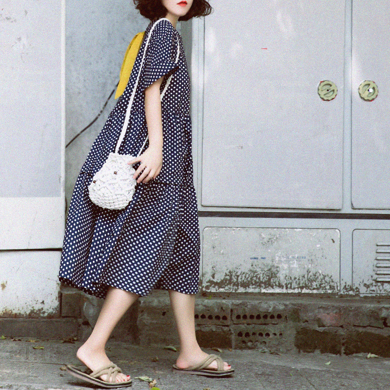 Suji Ange thiết kế ban đầu vòng cổ lỏng váy văn học retro Tây Tạng màu xanh sóng điểm váy mùa hè phong cách mới