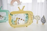 Желтый телевизор (с жирафом)