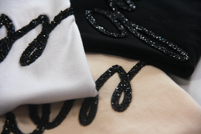 Apricot Lining Skin -- BlemishLOGO black Hot drilling Women Cotton ammonia elastic force Self cultivation Show thin Short sleeve T-shirt Thin Solid color summer  Self retention