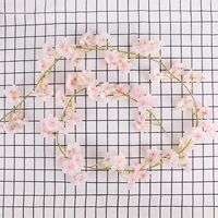 135 голов светло -розовых вишневых цветов 1