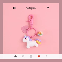 Розовая пряжка