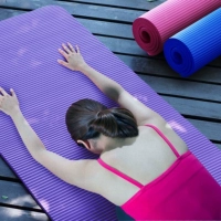 Thảm tập yoga cho người mới bắt đầu tập thể dục thảm tập yoga shopee