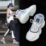 2018 mới vớ giày giày cao của phụ nữ giày thể thao hip hop triều ins siêu lửa Hàn Quốc phiên bản của ulzzang street dance Gaobang giày thể thao nữ trắng