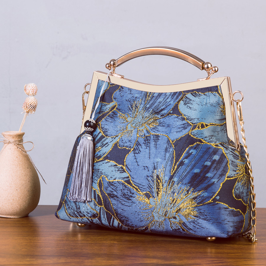 Blue FlowersRetro Chinese style collocation cheongsam Of Bag 2021 new pattern Chinese style peony handbag Versatile Hand carry Mom bag