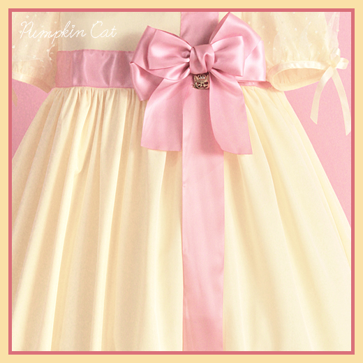Solid Color Bow On Skirt - Pink (One)【 Slow mass 】 Pumpkin cat Candy Boxes lovely Gift box Headwear hair hoop Small things Neck ring KC