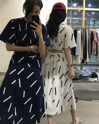 [BP] Hàn Quốc INS Niche Designer Phong Cách Sọc Bất Thường Mô Hình Retro Vintage Trở Lại Ăn Mặc váy jean váy đầm