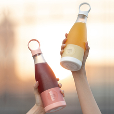 Мини Соковыжималка 便携式榨汁杯多功能家用网红电动水果搅拌果汁机迷你榨汁机大容量