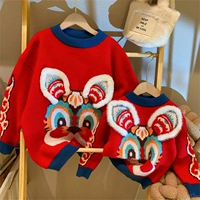 Милый кролик, удерживающий тепло свитер, красный трикотажный оберег на день рождения, семейный стиль