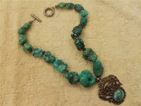 Аутентичные непальские старые товары, 925 серебряных золотых жаб, посвятили зеленого ожерелья сокровища, повесив серебряный шелк и привязанный.