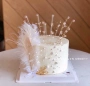 Trang trí bánh ngày Valentine Starry Crown Trang trí bánh trang trí Pearl Feather Sinh nhật trang trí bánh sinh nhật - Trang trí nội thất phụ kiện trang trí kệ tivi