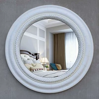 Ретро белый